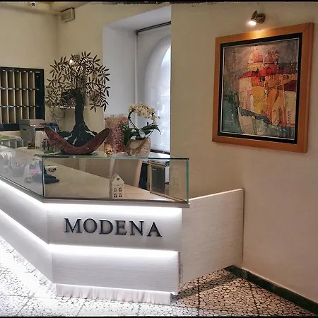 Modena Old Town 호텔