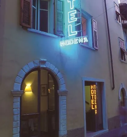 Modena Old Town 호텔